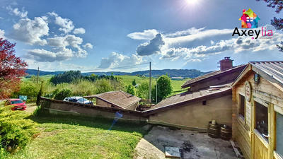 Maison - 100 m² - 5 pièces