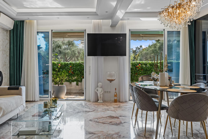 Appartement - 114 m² - 4 pièces