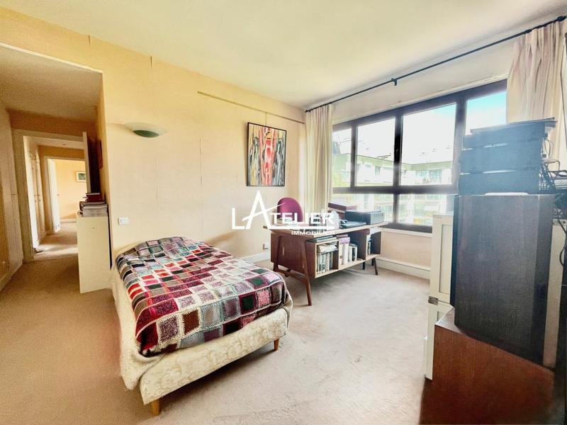 Appartement - 131 m² - 5 pièces