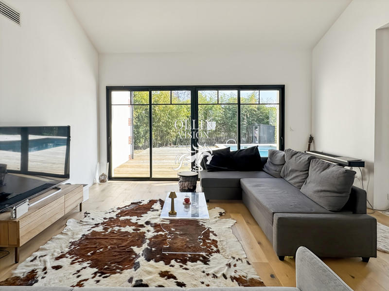 Villa - 143 m² - 6 pièces