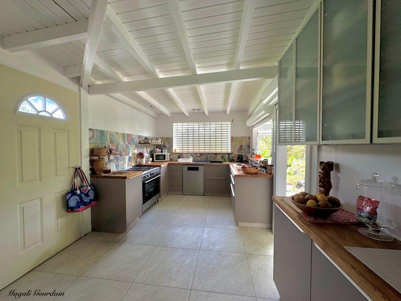 Maison traditionnelle - 100 m² - 3 pièces