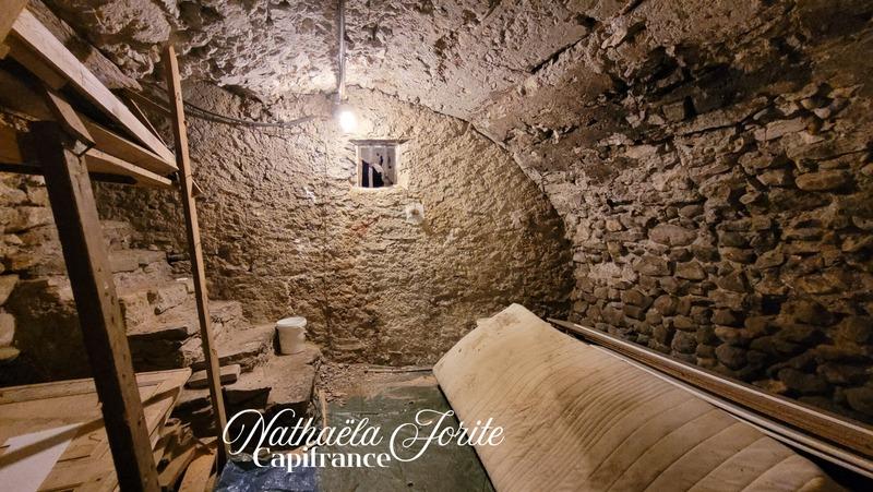 Maison de village - 80 m² - 4 pièces