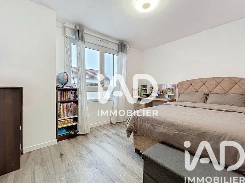 Appartement - 101 m² - 5 pièces