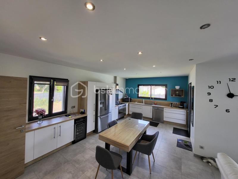 Villa - 137 m² - 5 pièces