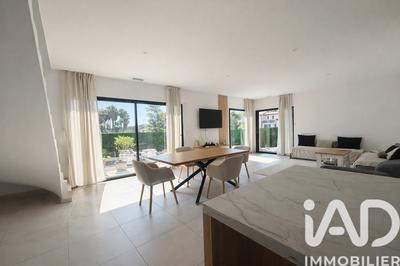 Maison - 155 m² - 5 pièces