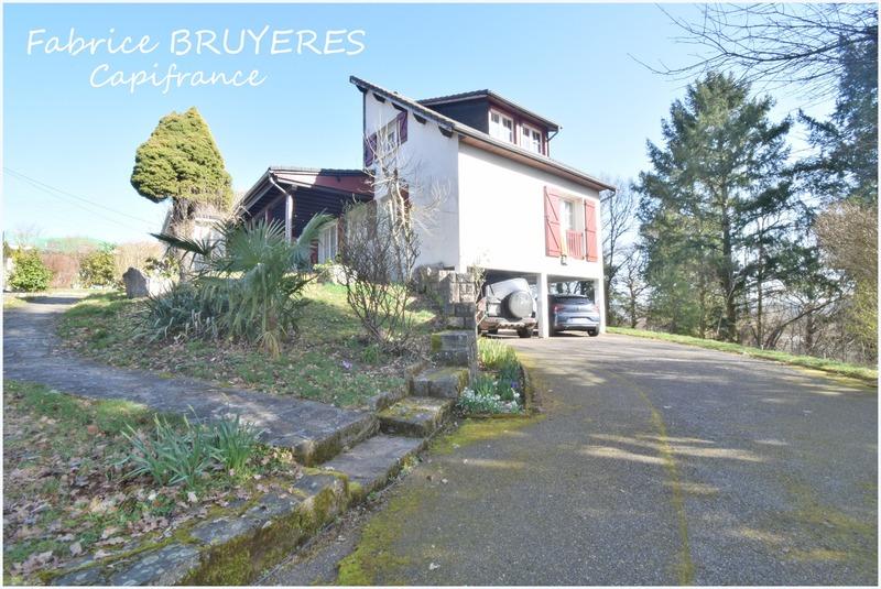 Maison - 142 m² - 6 pièces