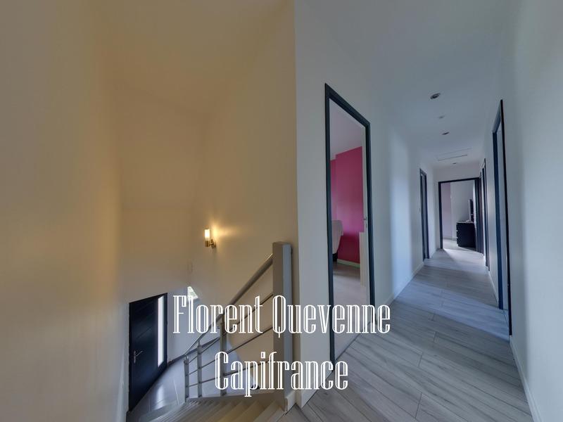 Maison - 191 m² - 6 pièces