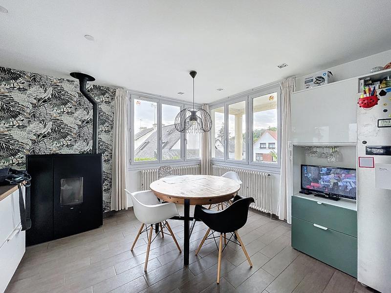 Maison - 103 m² - 5 pièces