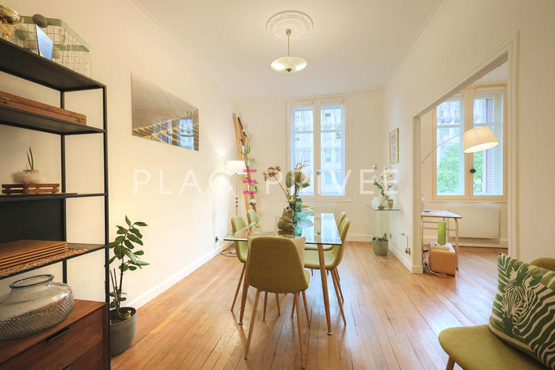 Appartement - 131 m² - 5 pièces