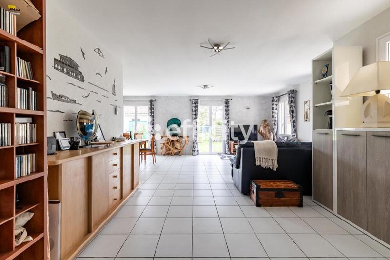 Pavillon - 145 m² - 5 pièces