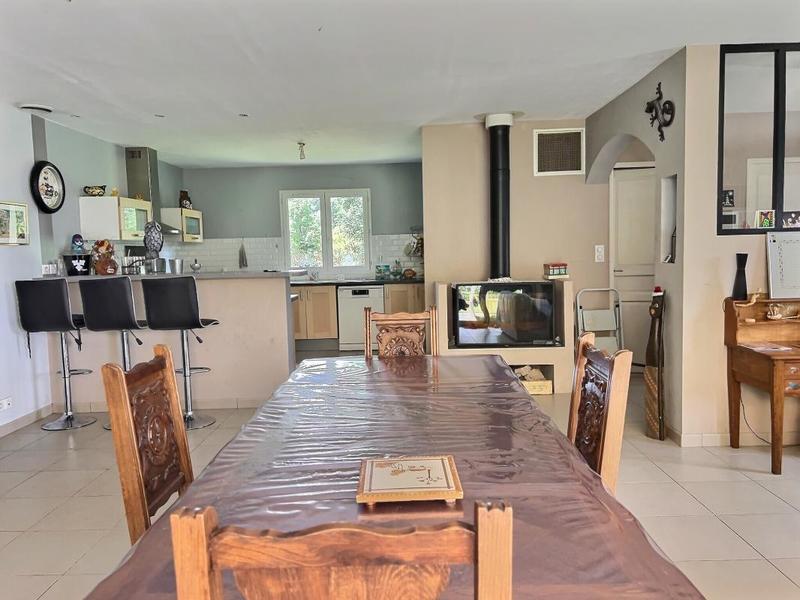 Maison - 185 m² - 5 pièces