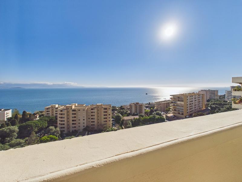 Appartement - 116 m² - 4 pièces