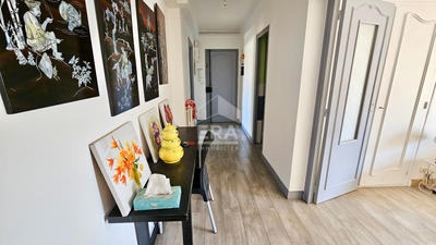 Appartement - 98 m² - 4 pièces