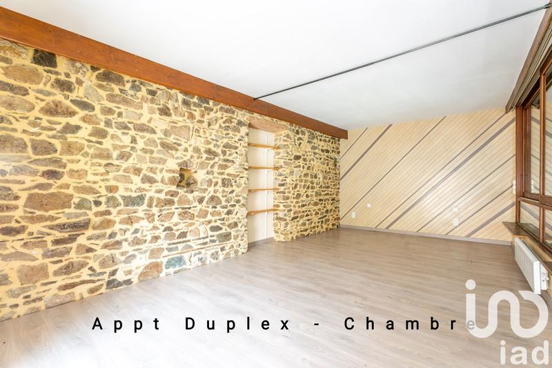 Maison - 265 m² - 9 pièces