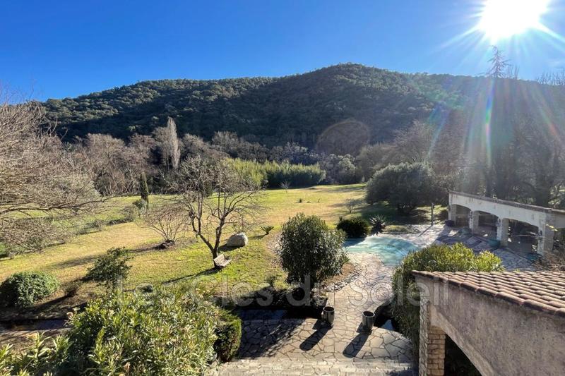 Villa - 166 m² - 5 pièces