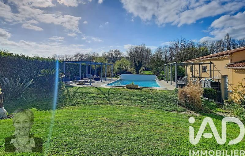 Maison de maîtres - 220 m² - 7 pièces