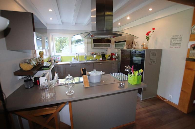 Villa - 205 m² - 8 pièces