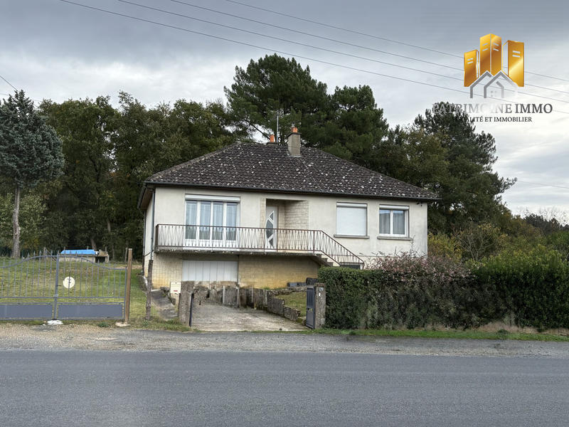 Maison - 90 m² - 5 pièces