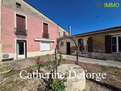 Maison - 280 m² - 12 pièces