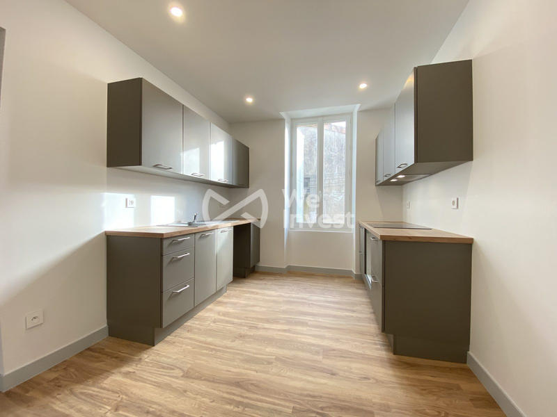 Appartement - 97 m² - 3 pièces