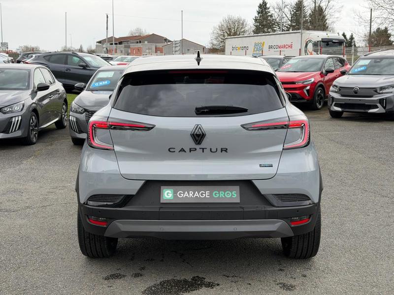 Renault Captur E-Tech full hybrid 160 ch esprit Alpine
