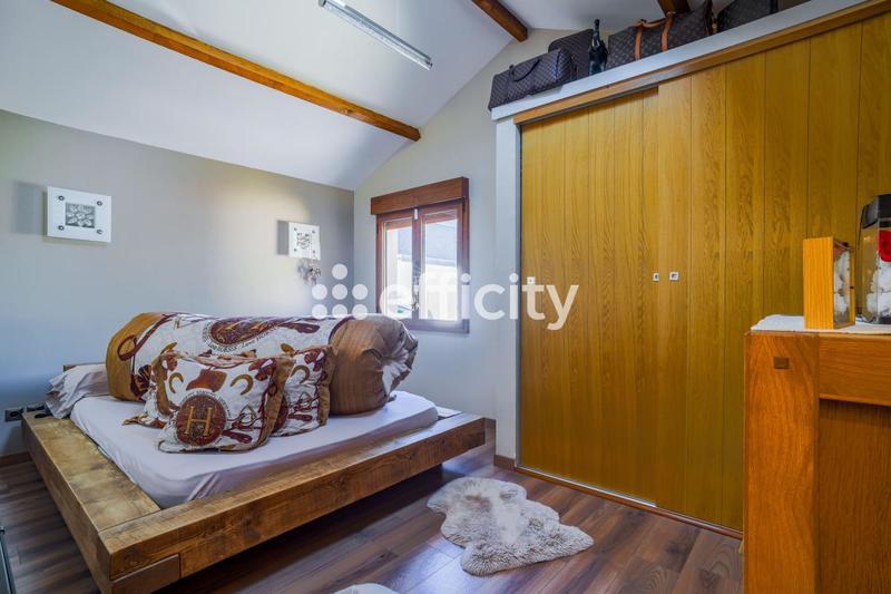 Pavillon - 100 m² - 4 pièces