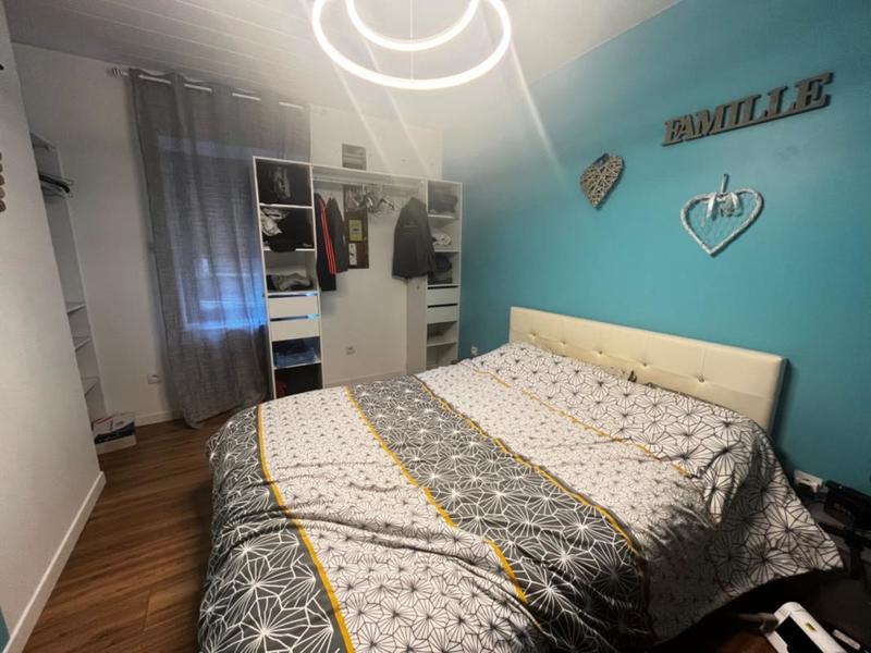 Maison en pierre - 200 m² - 9 pièces