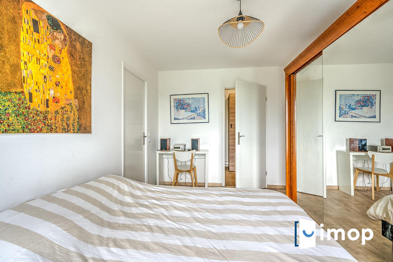 Appartement - 77 m² - 4 pièces