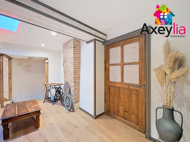 Maison - 224 m² - 6 pièces