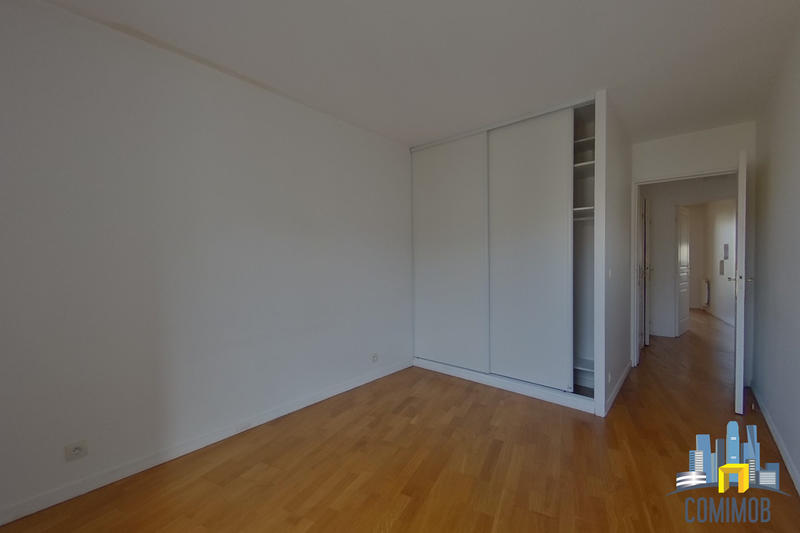 Appartement - 86 m² - 4 pièces