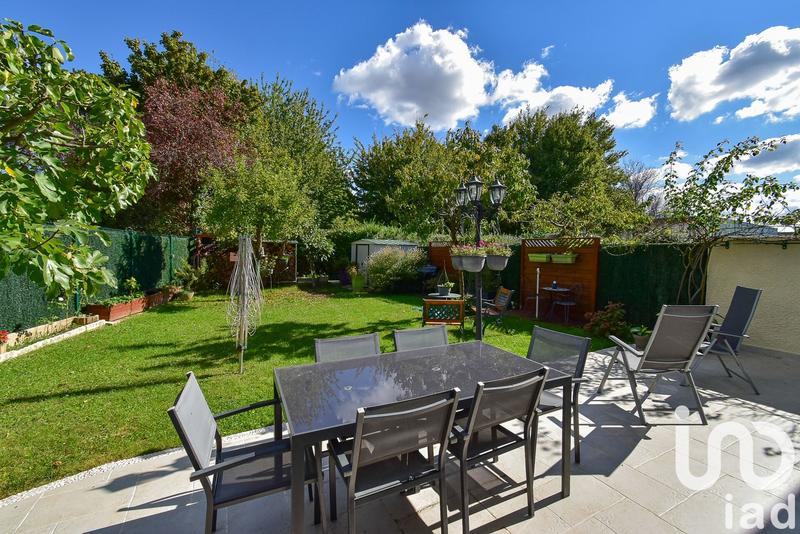 Maison - 97 m² - 5 pièces