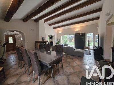 Maison - 170 m² - 6 pièces