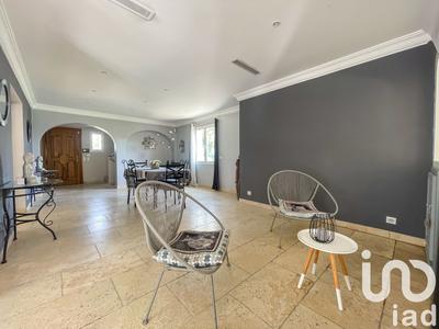 Maison - 187 m² - 5 pièces