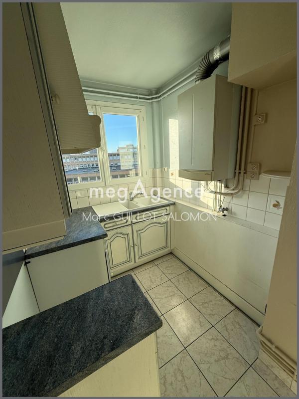 Appartement - 83 m² - 5 pièces