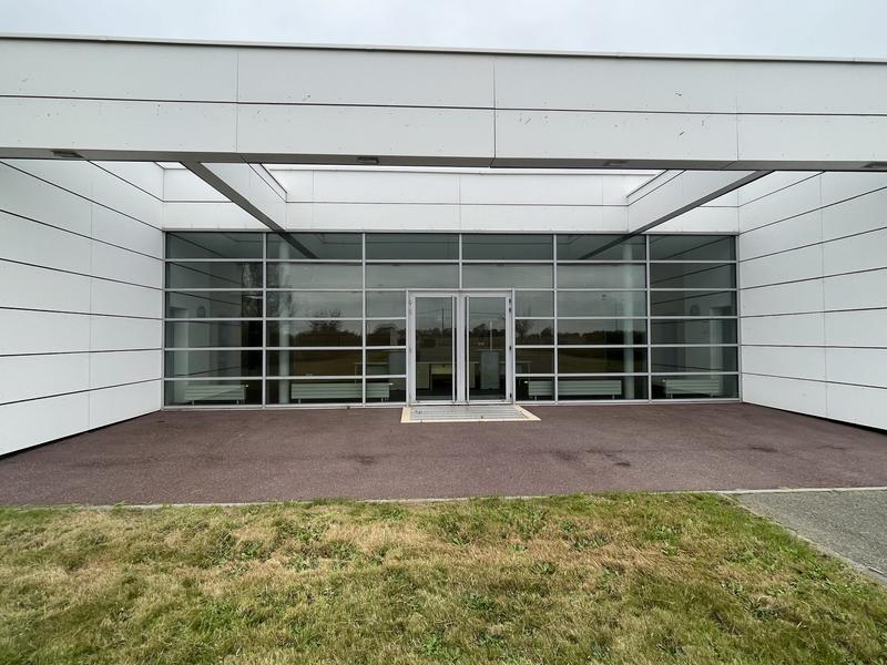 Local commercial - 468 m²