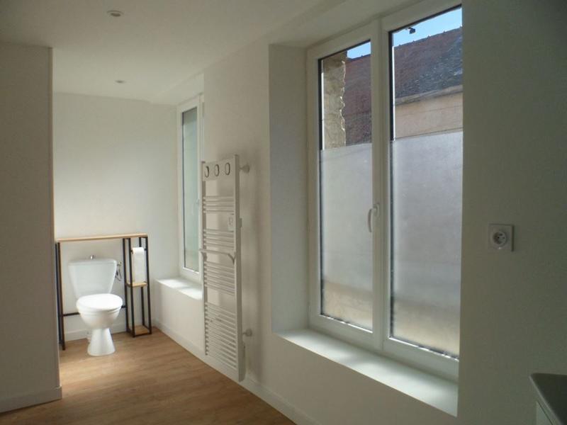 Maison traditionnelle - 66 m² - 3 pièces