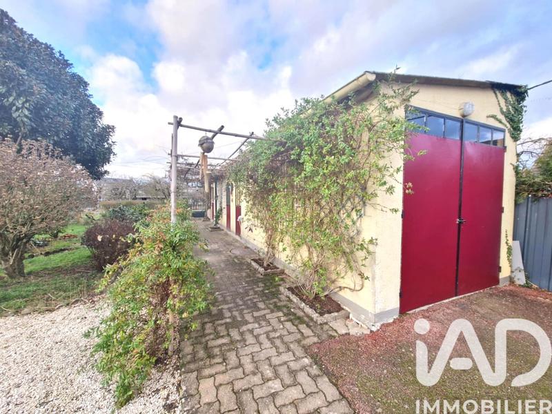 Maison - 96 m² - 4 pièces