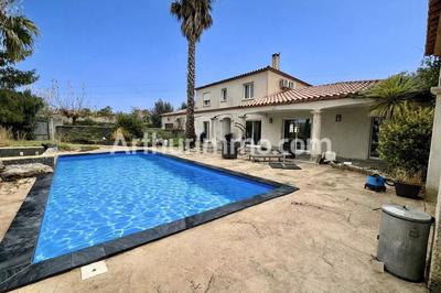 Maison - 170 m² - 6 pièces