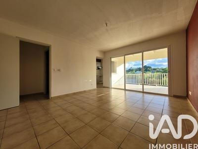 Appartement - 57 m² - 3 pièces