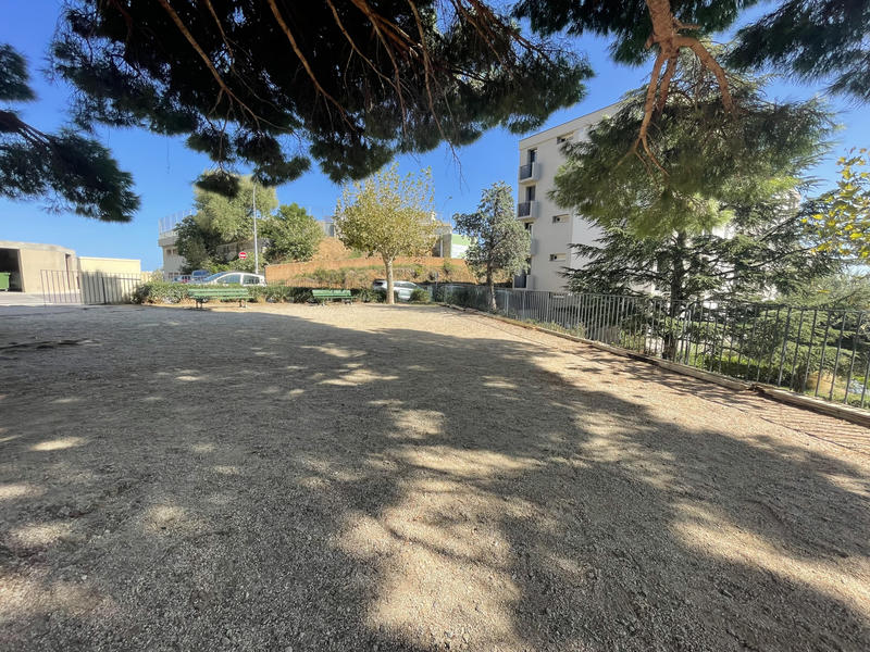 Appartement - 82 m² - 5 pièces