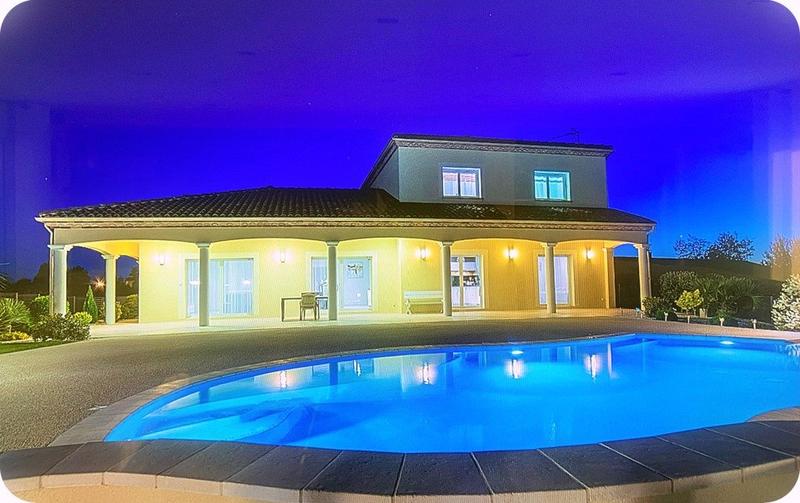 Maison - 185 m² - 6 pièces