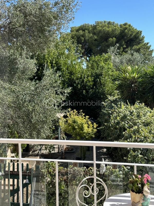 Villa - 208 m² - 7 pièces