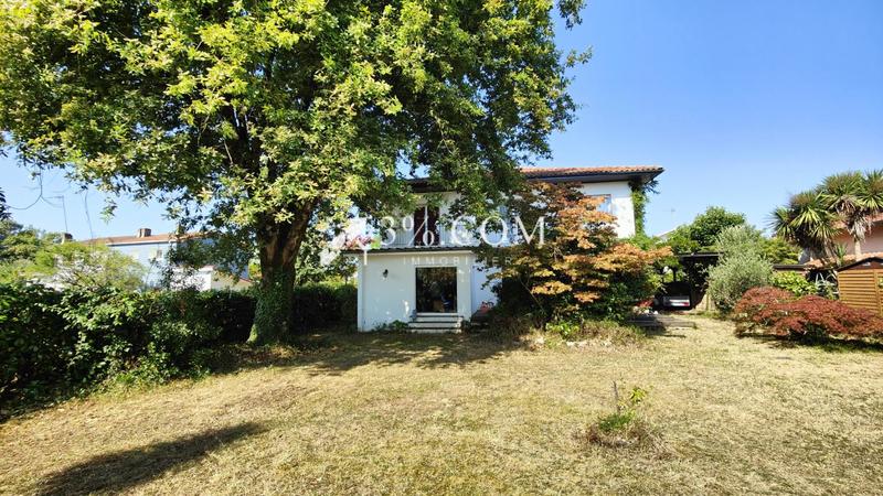 Maison - 157 m² - 6 pièces