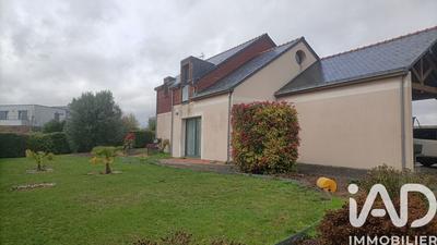 Maison - 137 m² - 7 pièces