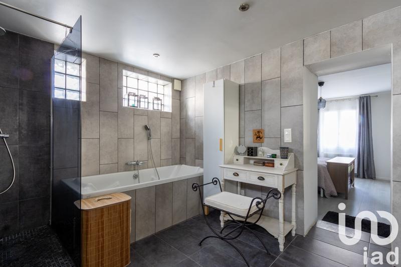 Maison - 144 m² - 6 pièces