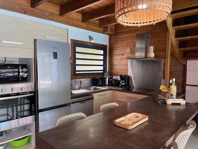 Maison - 117 m² - 4 pièces