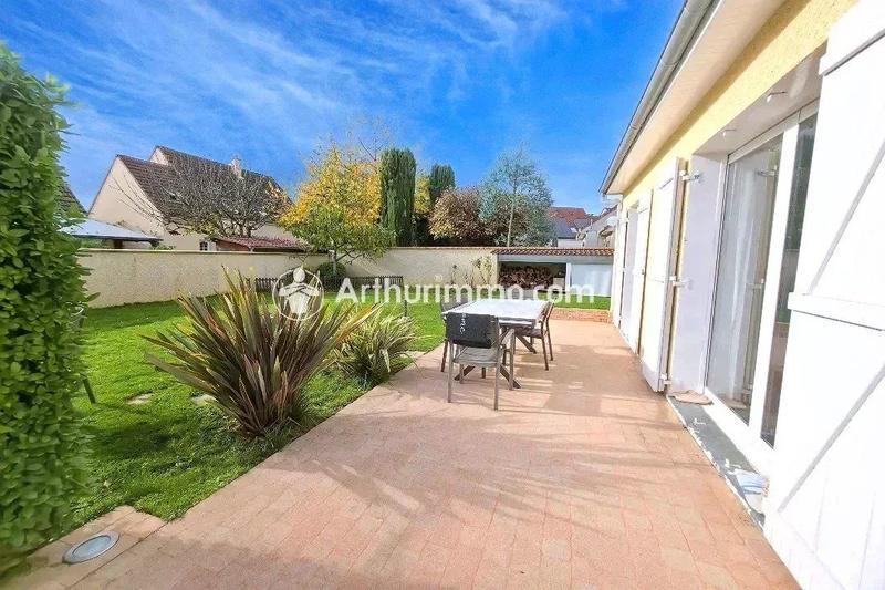 Maison - 140 m² - 6 pièces