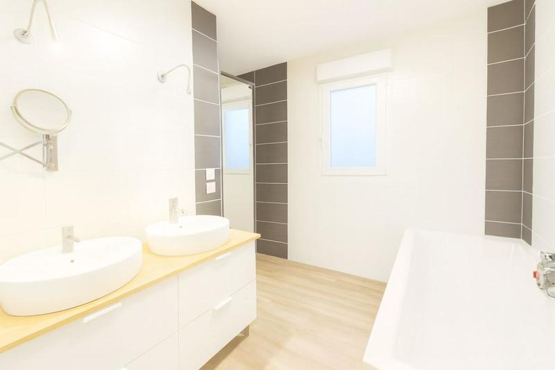 Maison - 103 m² - 4 pièces