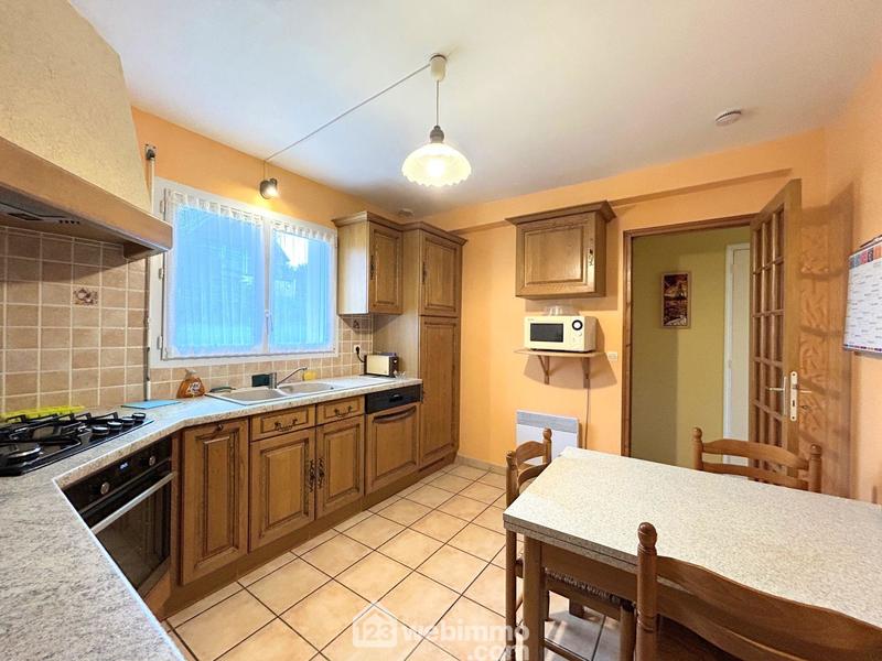 Maison - 95 m² - 5 pièces