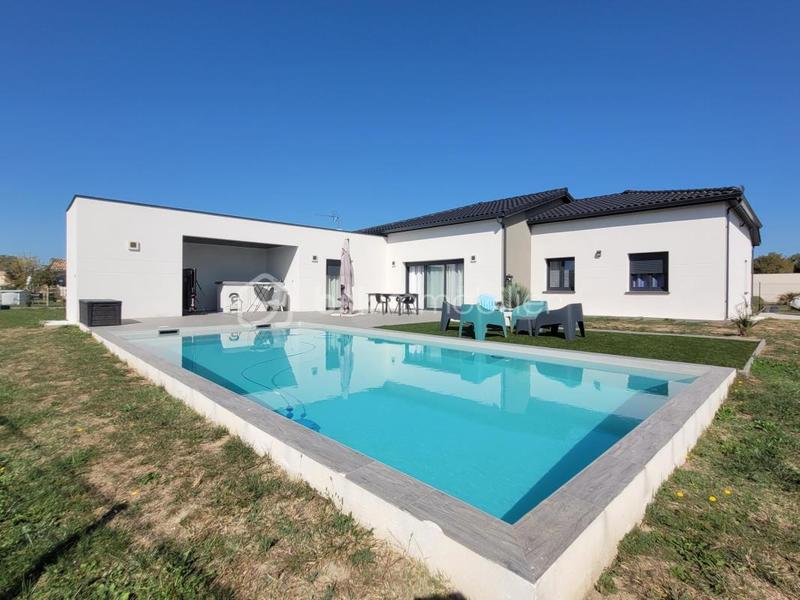 Maison - 152 m² - 6 pièces